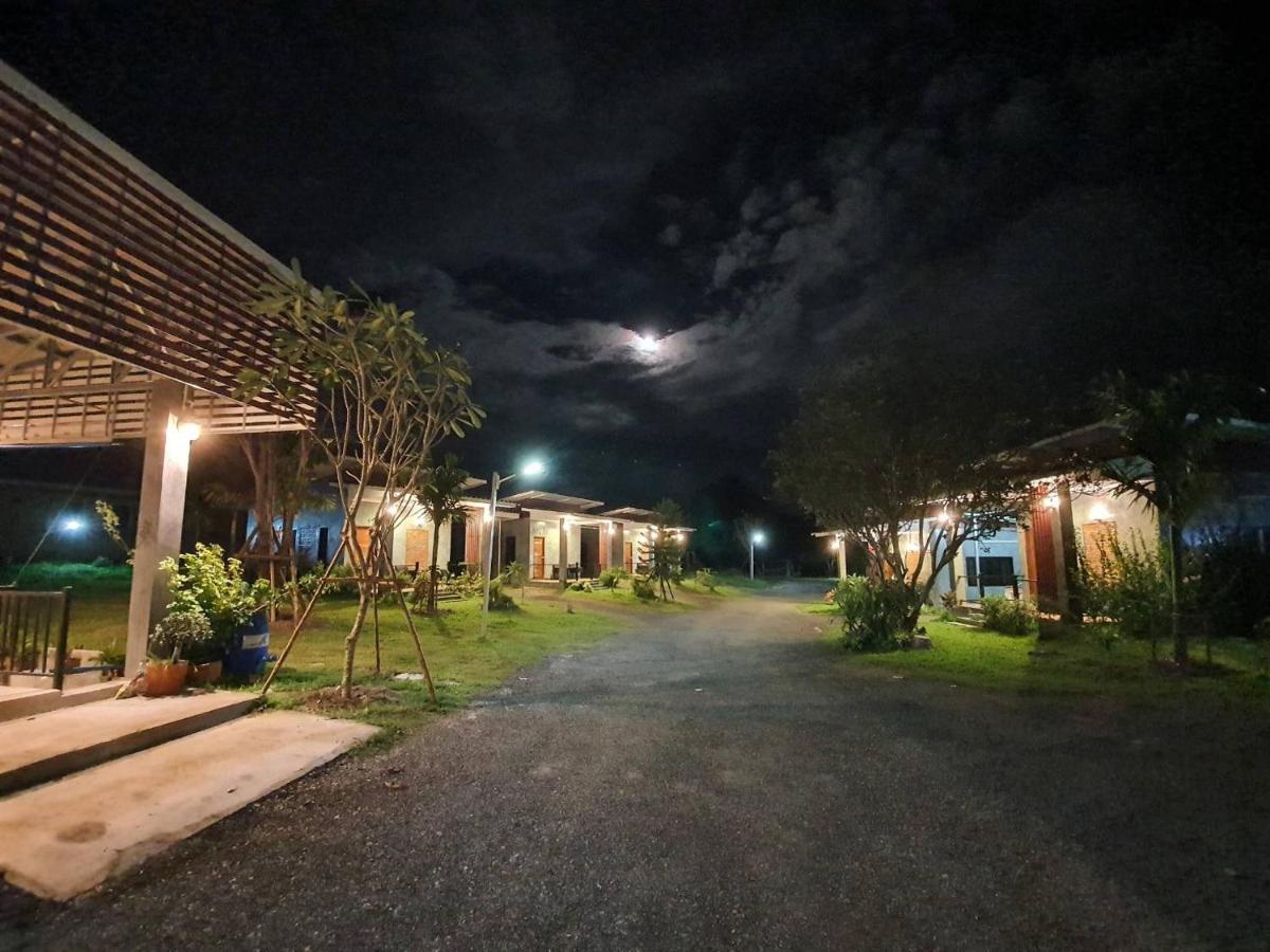 B-Tel Chomthong Resort Chiang Mai Chom Thong Exterior photo